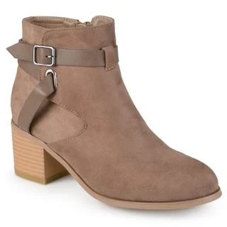 Journee Collection Women's 'Mara' Round Toe Two-tone Booties