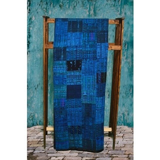 Handmade Blue or Rose Guatemalan Patchwork Quilt (Guatemala)