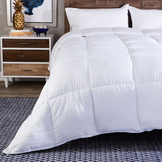Grand Down All-season Luxurious Striped Down Alternative Hypoallergenic Comforter