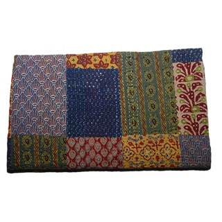Handmade Patchwork Kantha Bedspread (India)